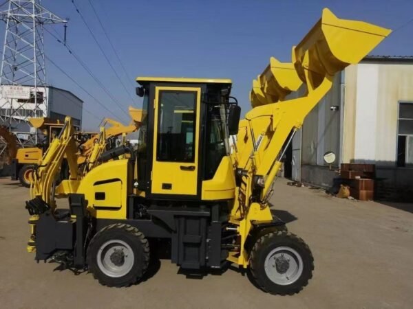 Brand-New-TYPHON-TERROR-4WD-Backhoe-Loader-USA1.jpg