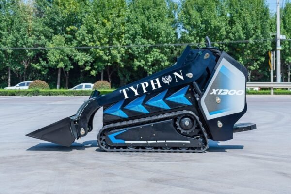 TYPHON-STOMP-X13008-1.jpg TYPHON-STOMP-X13008-1.jpg