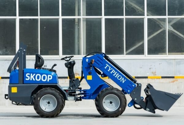 TYPHON-Wheel-Loader-with-Kubota-D1105-engine-1.jpg TYPHON-Wheel-Loader-with-Kubota-D1105-engine-1.jpg